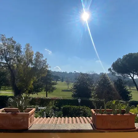 Hole 1 - Cozy Place On Castelgandolfo Golf Course * Castel Gandolfo